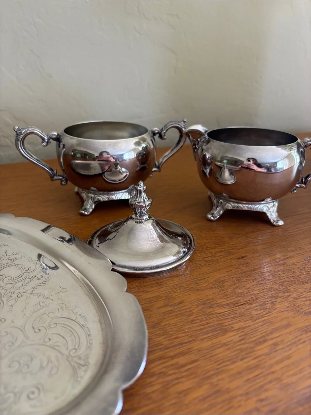 Silver plated Sheridan cream and sugar set with plate server